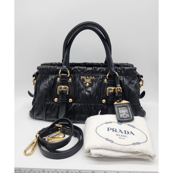 Prada Black Leather Women's Bag - Picture 1 of 13